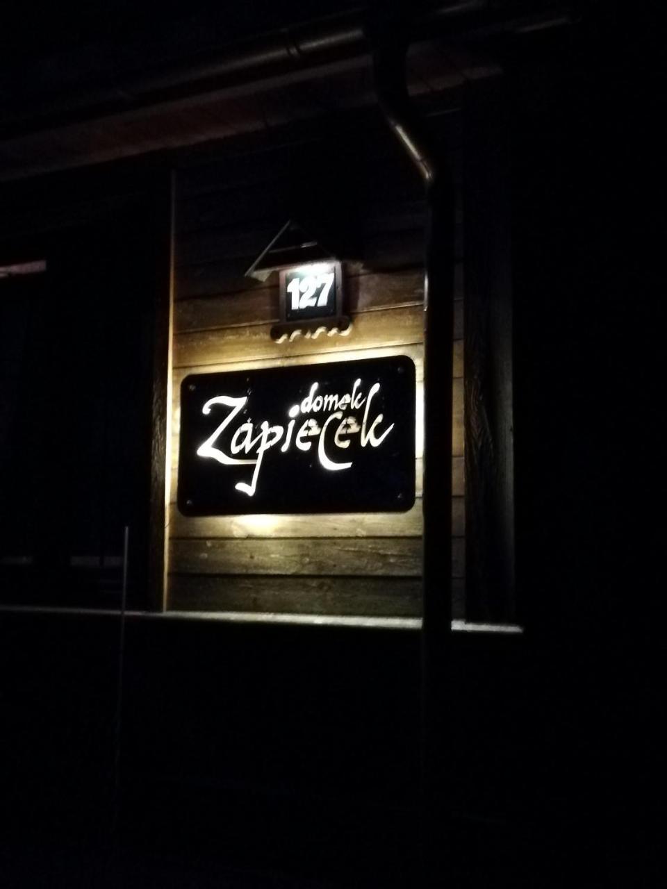 Domek Zapiecek Bialowieza Bagian luar foto